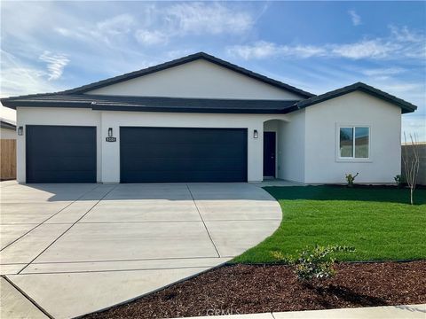 Photo of 5103 Cohiba Ct Ct, Bakersfield, CA 93307 (MLS # SR26003324)