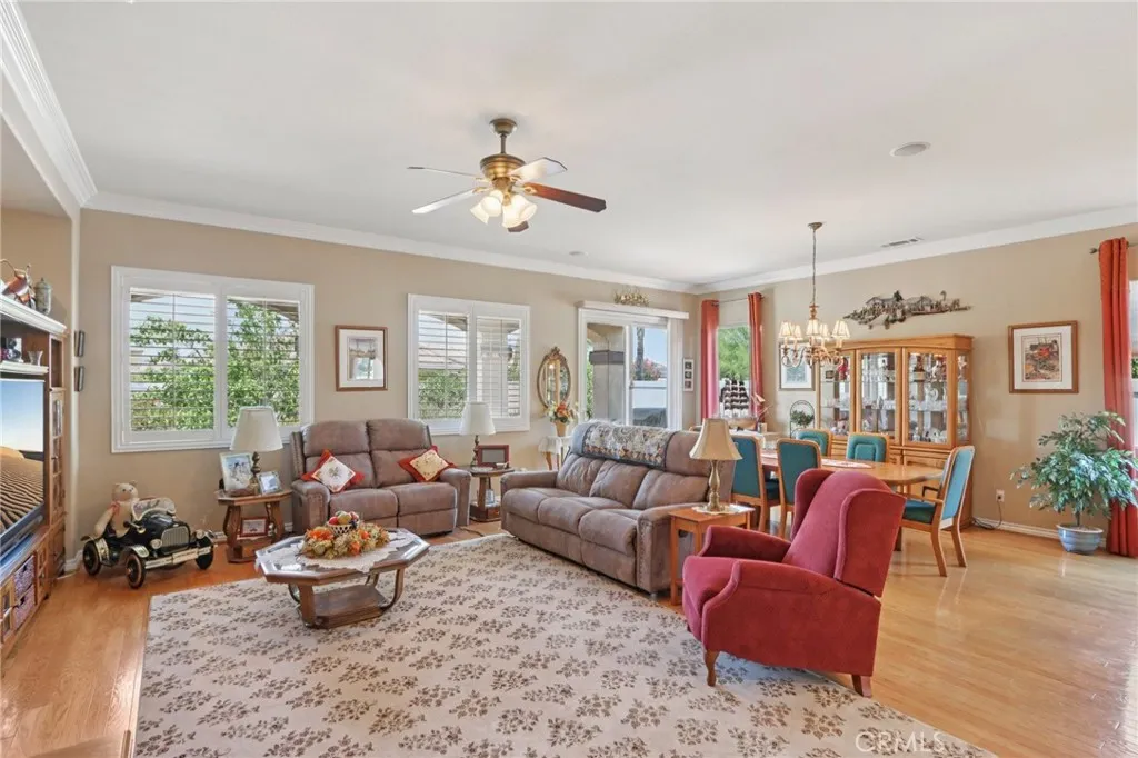 Hemet, California 92545, United States, 2 Bedrooms Bedrooms, ,2 BathroomsBathrooms,Residential,Active,193419