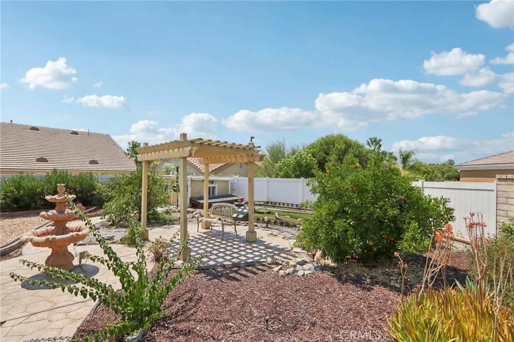 Hemet, California 92545, United States, 2 Bedrooms Bedrooms, ,2 BathroomsBathrooms,Residential,Active,193419