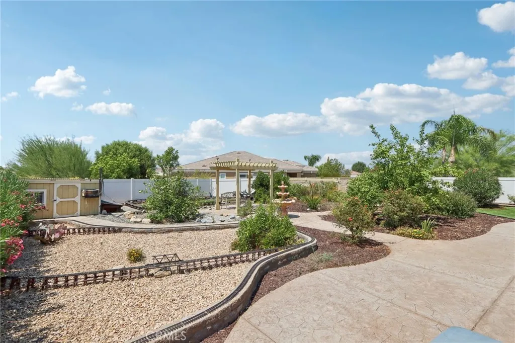 Hemet, California 92545, United States, 2 Bedrooms Bedrooms, ,2 BathroomsBathrooms,Residential,Active,193419