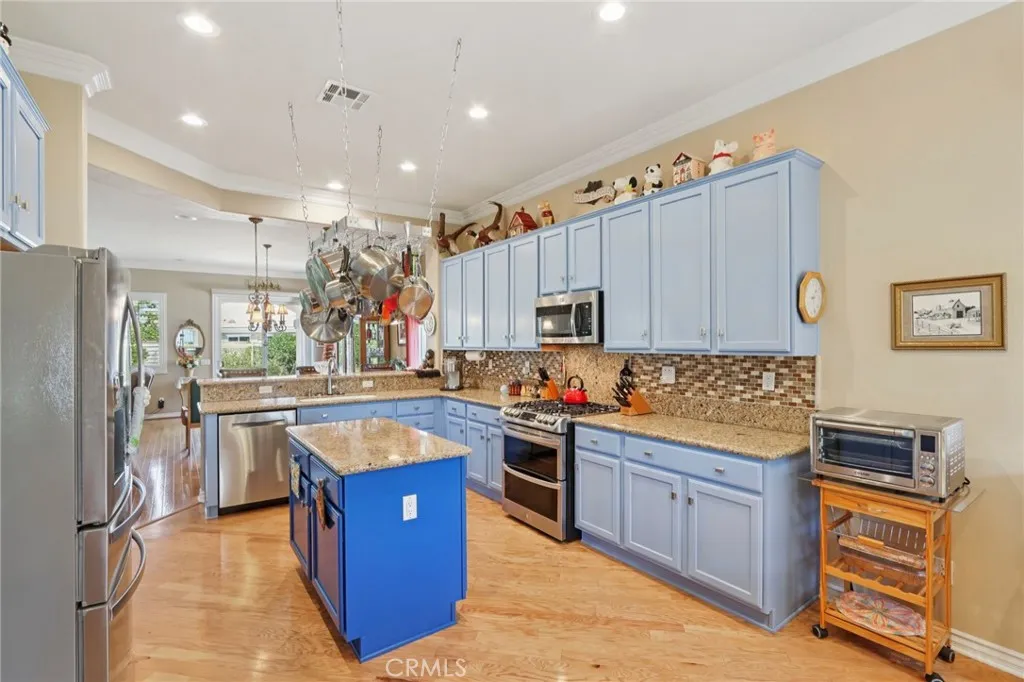 Hemet, California 92545, United States, 2 Bedrooms Bedrooms, ,2 BathroomsBathrooms,Residential,Active,193419