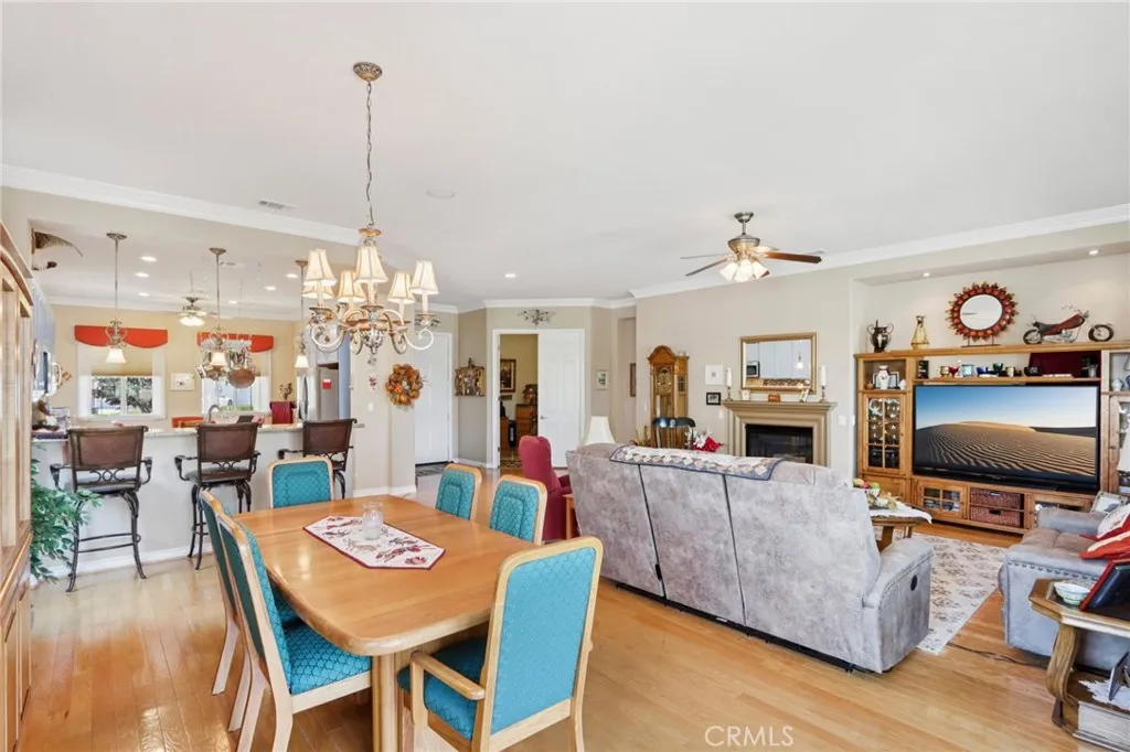 Hemet, California 92545, United States, 2 Bedrooms Bedrooms, ,2 BathroomsBathrooms,Residential,Active,193419