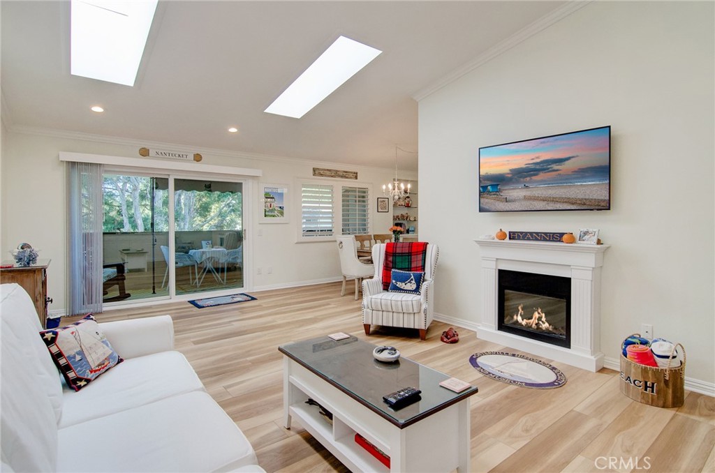 Huntington Landmark Townhomes (HLAN) - Residential