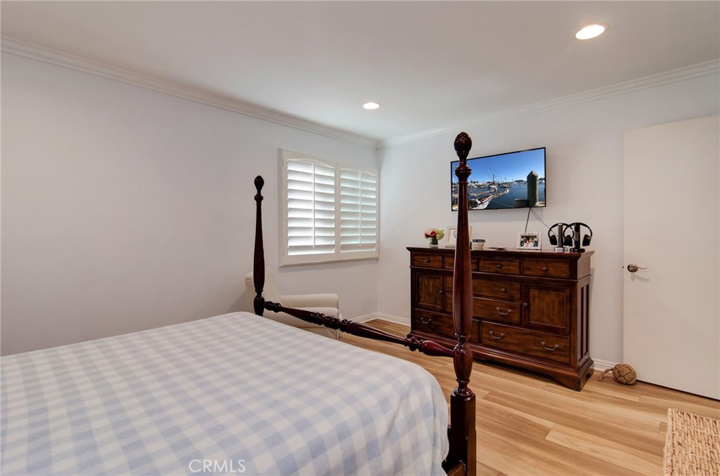 Huntington Landmark Townhomes (HLAN) - Residential