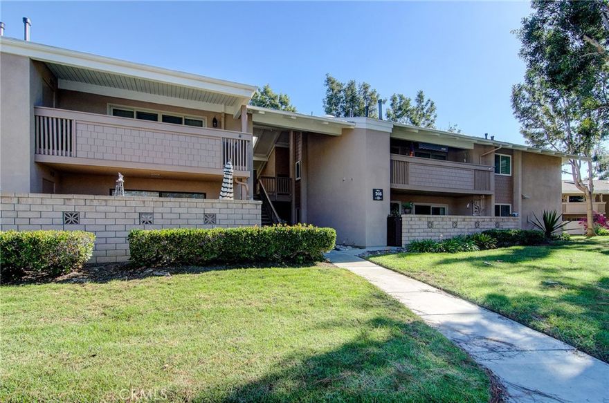 COME HOME TO THIS STUNNING 3 BED- 2 BATHS- 1 CAR GARAGE CONDO LOCATED IN THE DESIRABLE 55+ COMMUNITY OF HUNTINGTON LANDMARK. THIS GORGEOUS LAGUNA MODEL CONDO IS NICELY RENOVATED. IT FEATURES, RENOVATED KITCHEN, RECESSED LIGHTING, DOUBLE PANE WINDOWS, SKYLIGHTS, ELEGANT LUXURY VINYL FLOORS, WALK-IN CLOSET, CROWN MOLDING, AND MUCH MORE. ENJOY THE SUNSET IN THE SPACIOUS BALCONY, TOGETHER WITH MANY OF THE ADVANTAGES THAT THIS 2ND LEVEL CONDO HAS TO OFFER, SUCH AS PRIVACY, TRANQUILITY, GREAT VIEWS OF THE GREEN BELT, AND ABUNDANCE OF NATURAL LIGHT.  THE COMMUNITY OFFERS RESORT STYLE LIVING WITH THE MANY AMENITIES, 2 HEATED SWIMMING POOLS AND SPA, TENNIS AND PICKLEBALL COURTS, BOCCEE COURT, PUTTING GREEN, SHUFFLE BOARD, GYM, WOODSHOP, CERAMICS, BILLIARDS AND MANY MORE.
