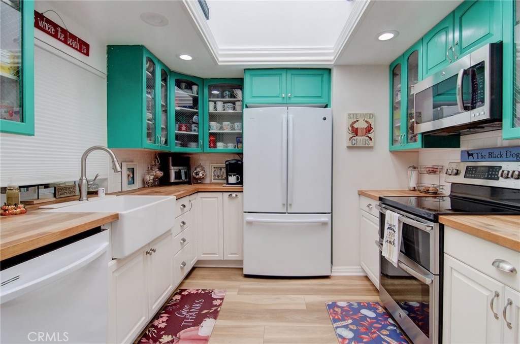 Huntington Landmark Townhomes (HLAN) - Residential