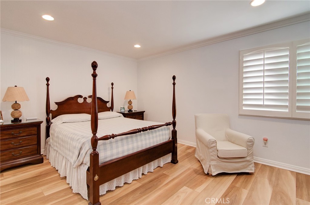 Huntington Landmark Townhomes (HLAN) - Residential