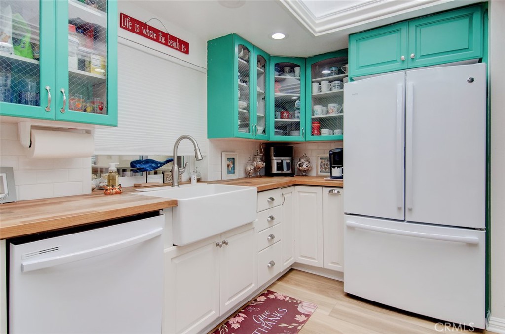 Huntington Landmark Townhomes (HLAN) - Residential