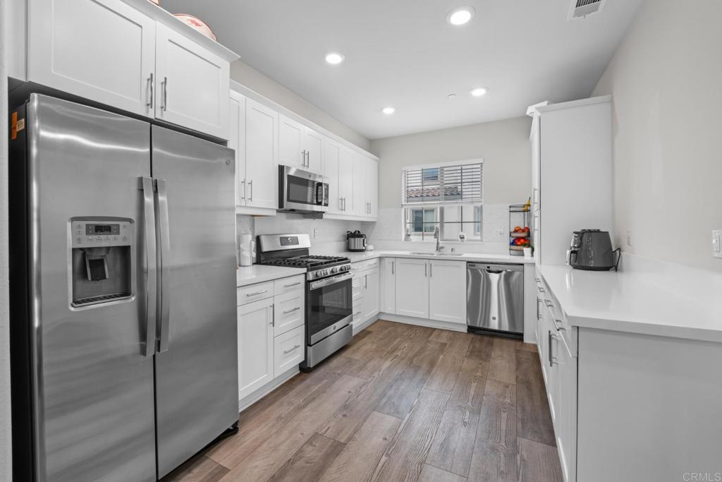 4376 Pacifica Drive 2