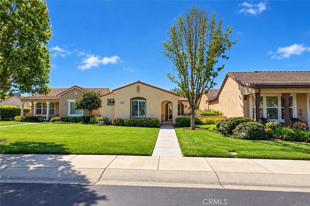 1593 Quiet Creek