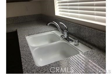 7076 Luminaire Court