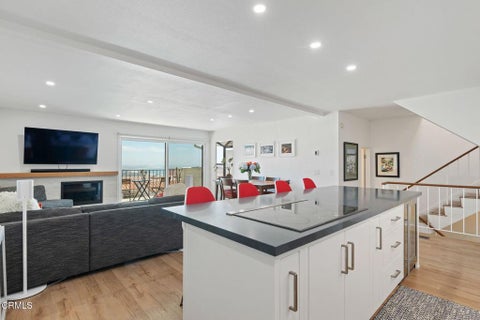 Tiny photo for 929 Vallecito Drive, Ventura, CA 93001 (MLS # V1-38341)