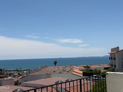Tiny photo for 929 Vallecito Drive, Ventura, CA 93001 (MLS # V1-38341)