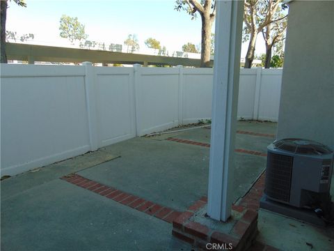 163 Tarocco Irvine CA 92618