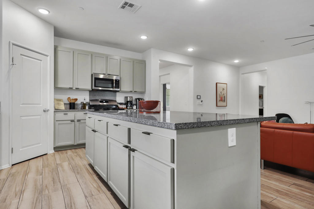 Whittier Ranch - Residential