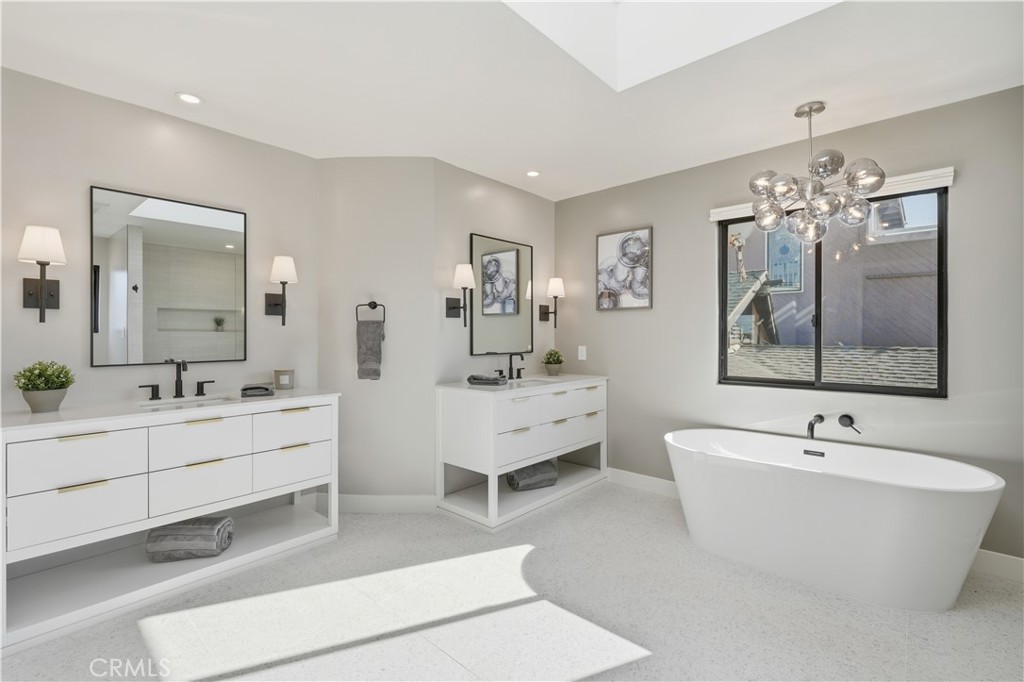 Peninsula (PI) - Residential