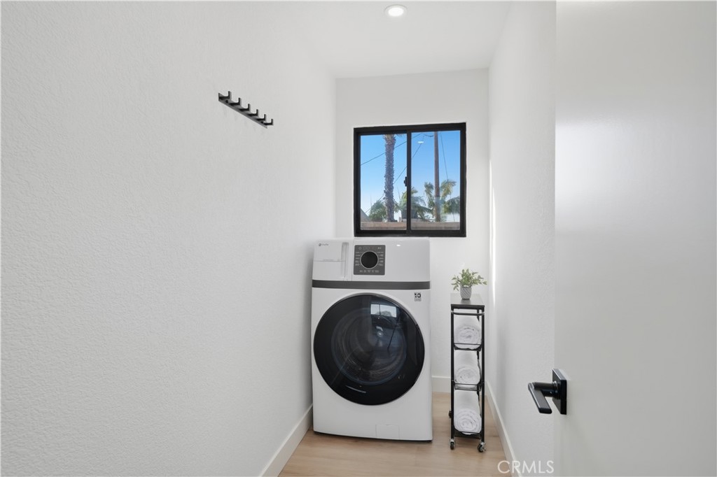 Peninsula (PI) - Residential