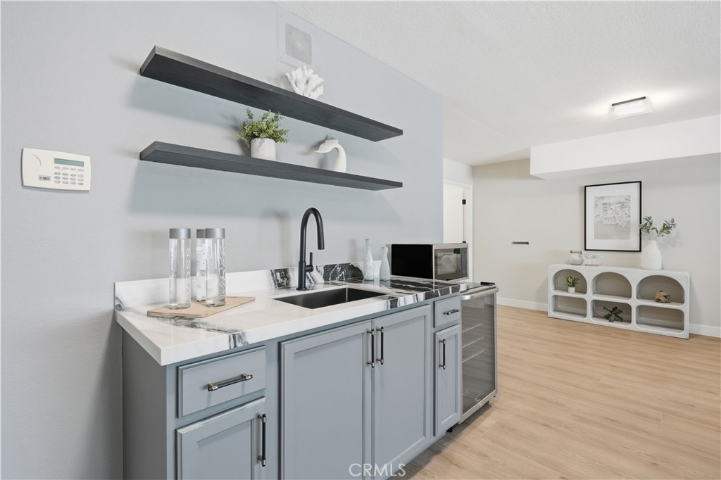 Peninsula (PI) - Residential