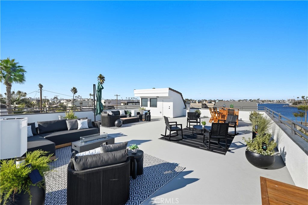 6824 E Ocean Boulevard