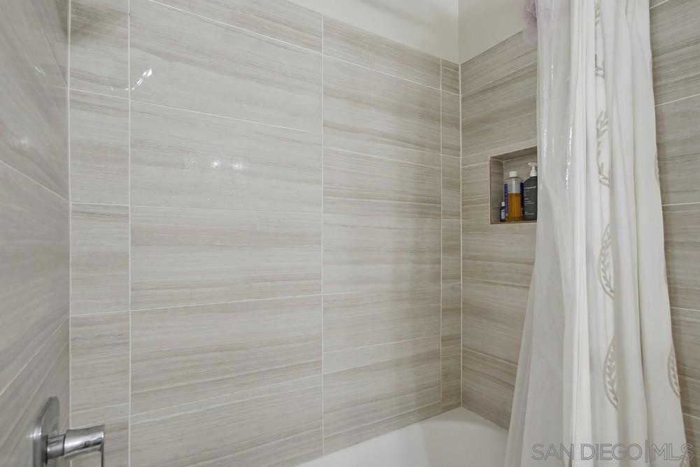 La Mesa - Residential