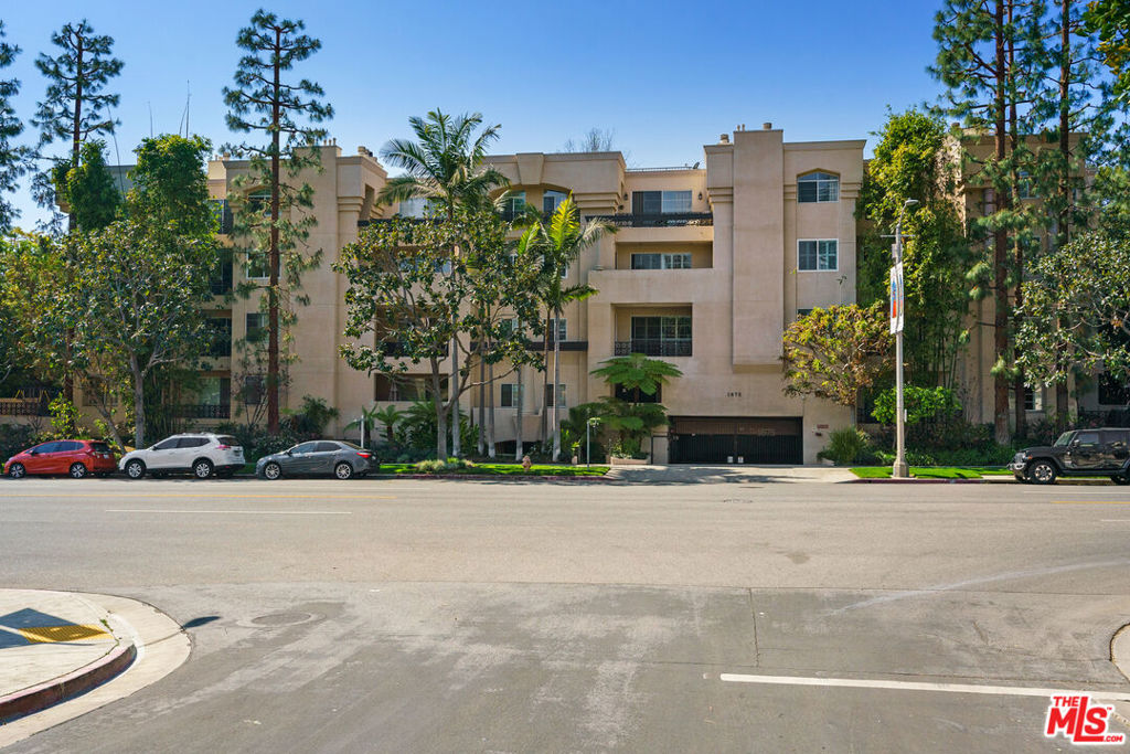 Beautiful two bedroom, three bathroom unit on S. Beverly Glen Blvd. in Century City! Light and bright, second story unit, in a newly renovated building offers an open floor plan with new carpet, freshly painted, updated appliances, two balconies and dual pane windows. Enjoy the amenities this building has to offer including a gym, sun deck and outdoor hot tub. Centrally located near restaurants, stores and the Century City mall. Includes a storage unit in the garage.