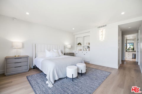 Tiny photo for 325 N Oakhurst Drive #405, Beverly Hills, CA 90210 (MLS # 26103089)