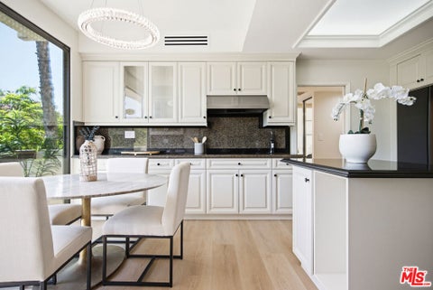 Tiny photo for 325 N Oakhurst Drive #405, Beverly Hills, CA 90210 (MLS # 26103089)