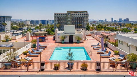 Tiny photo for 325 N Oakhurst Drive #405, Beverly Hills, CA 90210 (MLS # 26103089)