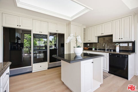 Tiny photo for 325 N Oakhurst Drive #405, Beverly Hills, CA 90210 (MLS # 26103089)