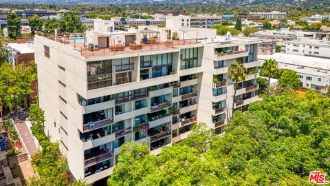 Tiny photo for 325 N Oakhurst Drive #405, Beverly Hills, CA 90210 (MLS # 26103089)
