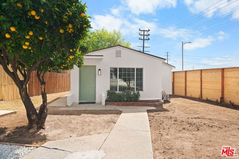 Photo of 2900 Asbury Street, Los Angeles, CA 90065 (MLS # 26657271)
