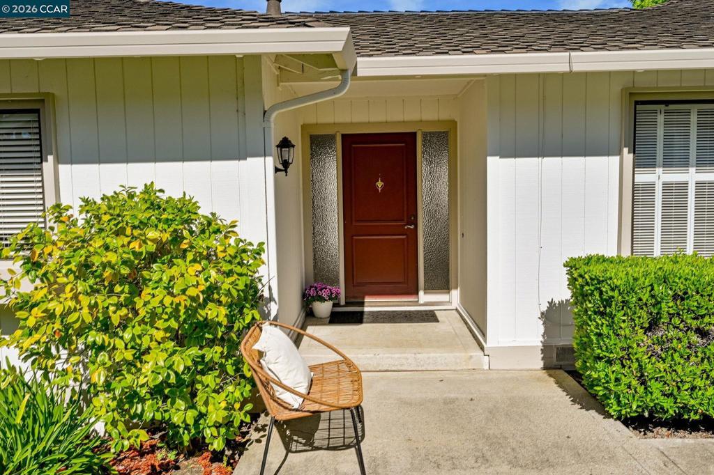 537 ROLLING HILLS LANE