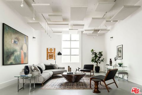 558 Rose Avenue Venice CA 90291