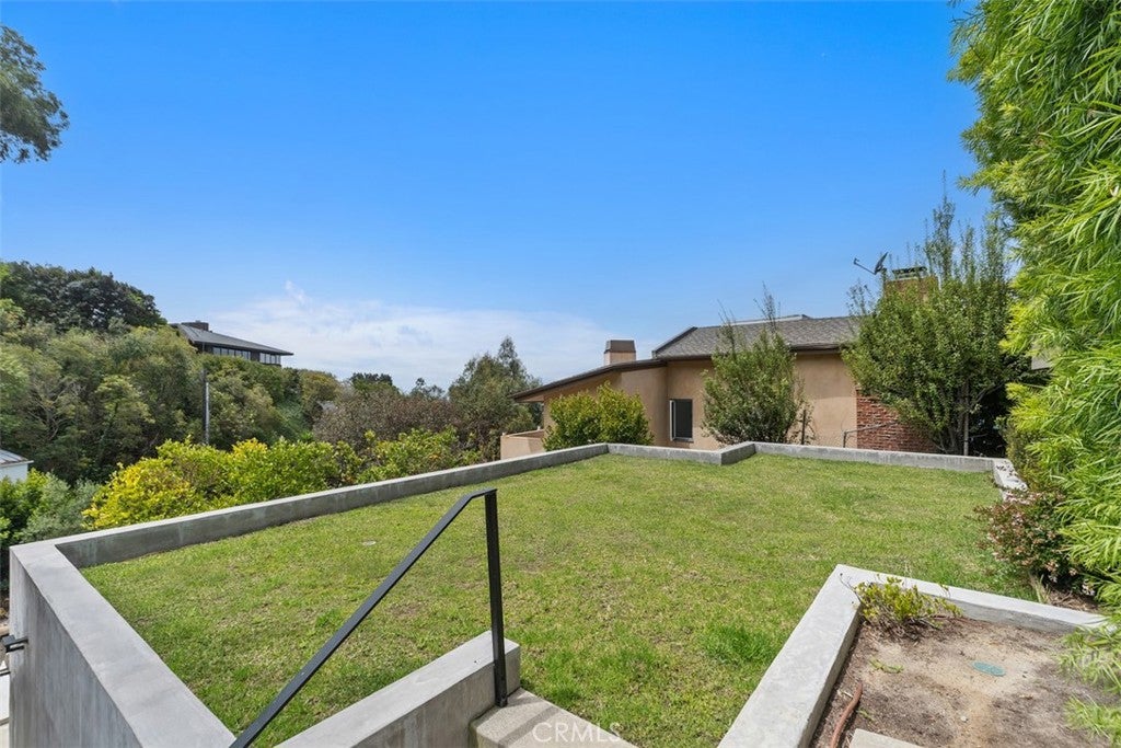 802 Summit, Laguna Beach CA 92651 - Photo 42