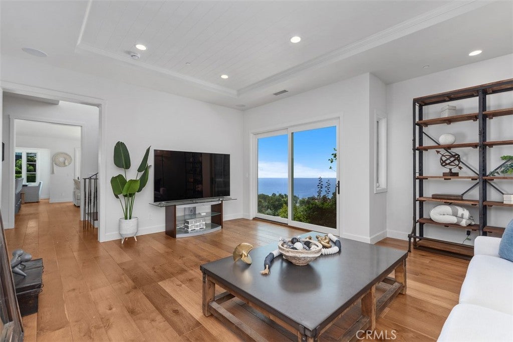 802 Summit, Laguna Beach CA 92651 - Photo 23