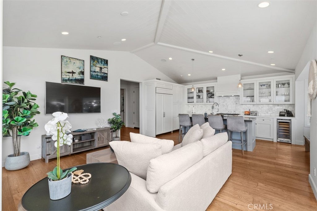 802 Summit, Laguna Beach CA 92651 - Photo 9