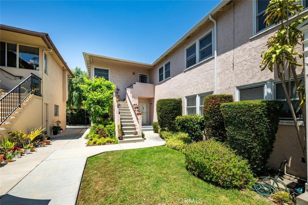 235 Termino Ave