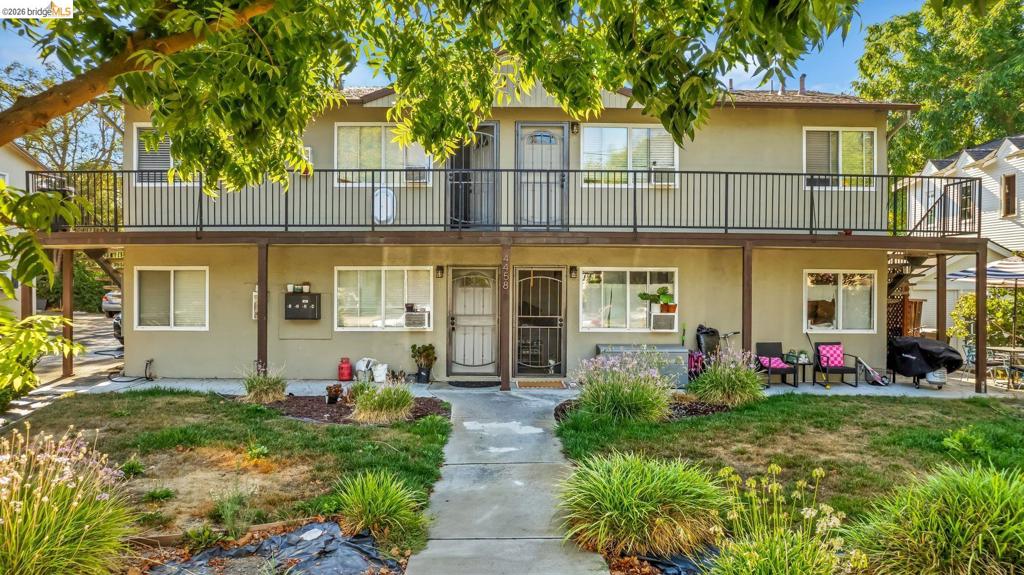 4458 Pleasanton Ave