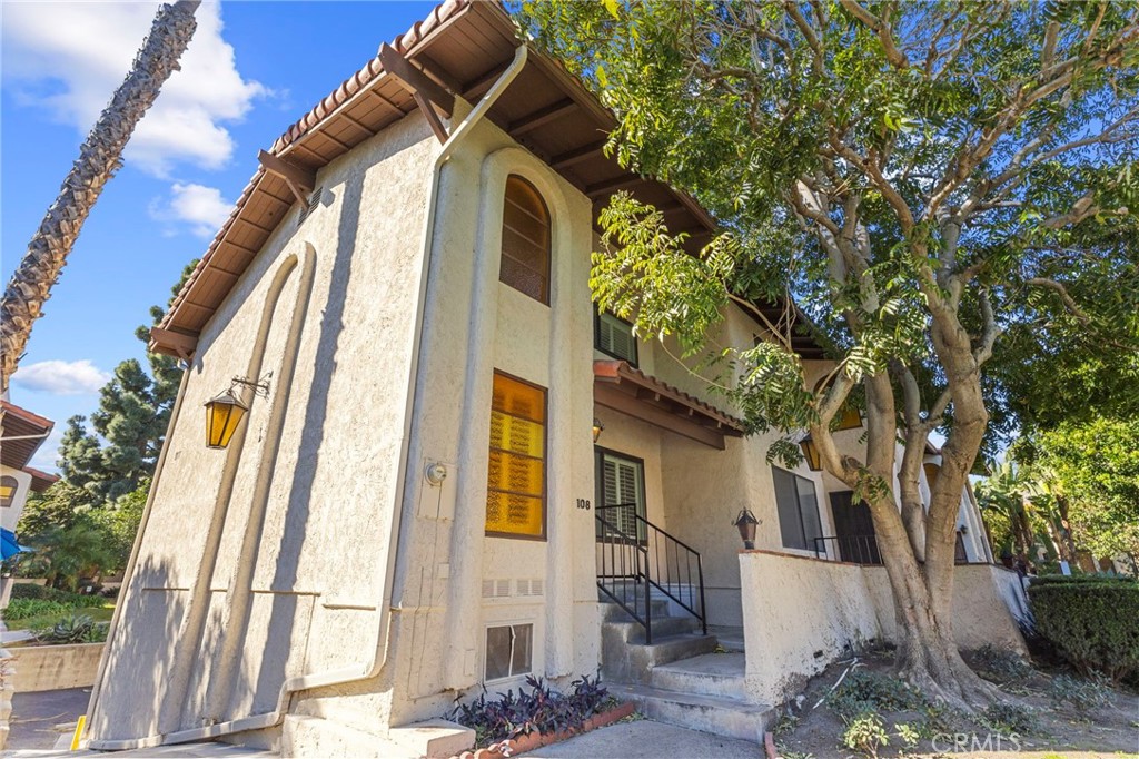 400 S Flower Street 108