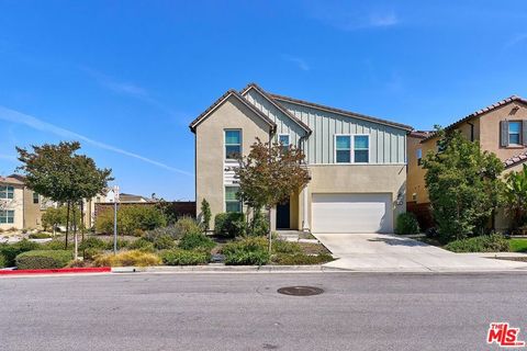 Photo of 4101 Adishian Way, Corona, CA 92883 (MLS # 26671077)