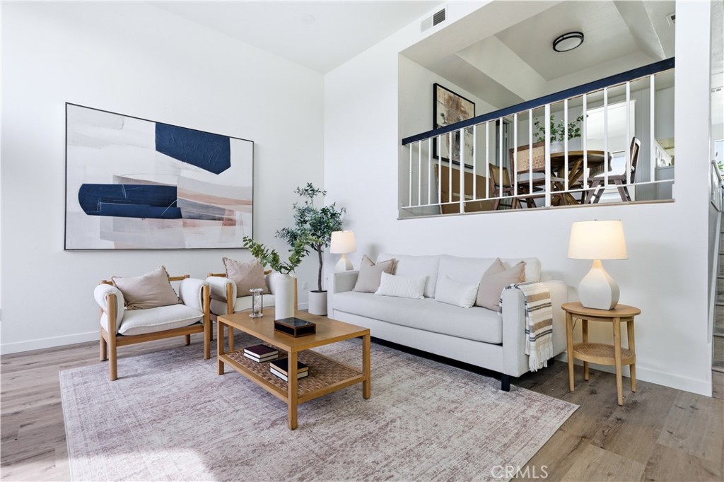 1104 San Gabriel