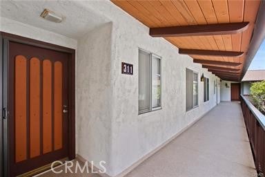 5650 Sumner 311