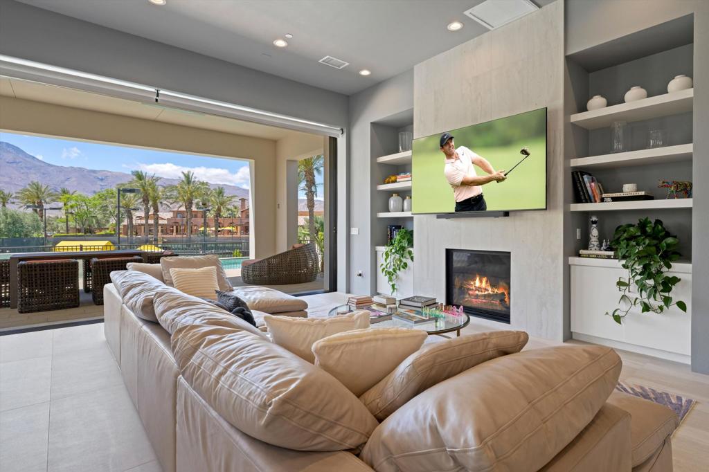 Andalusia at CM - Residential