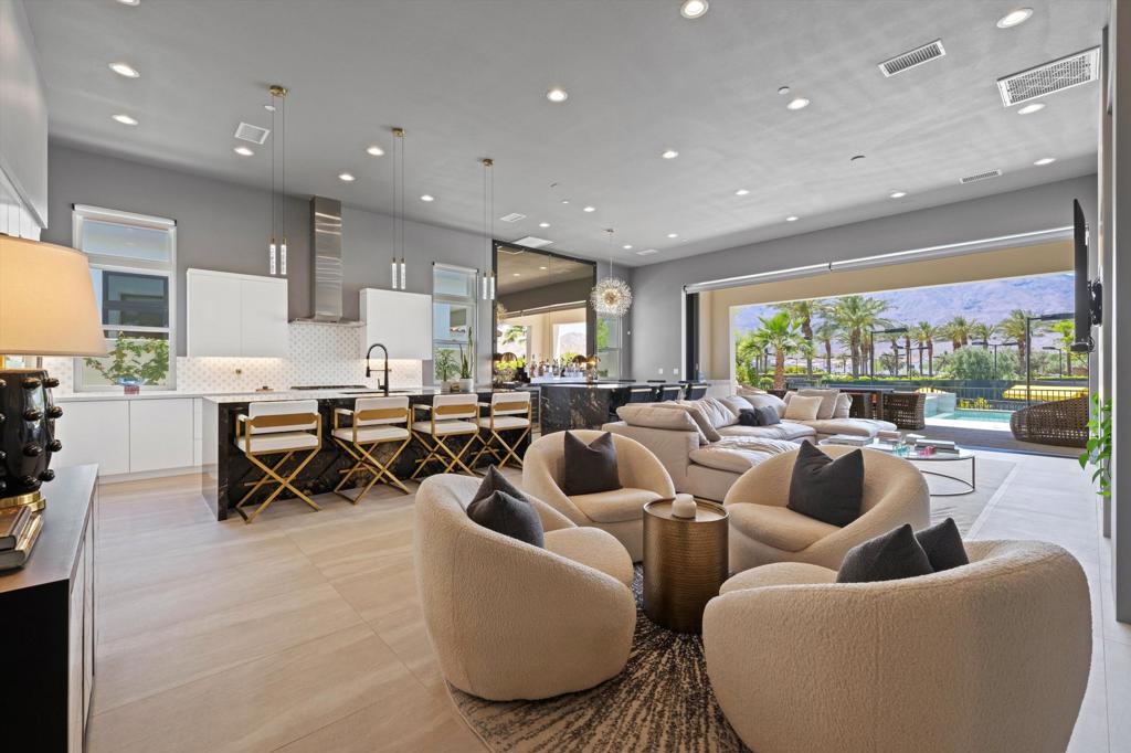 Andalusia at CM - Residential