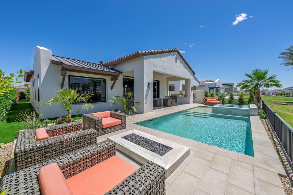 Andalusia at CM - Residential