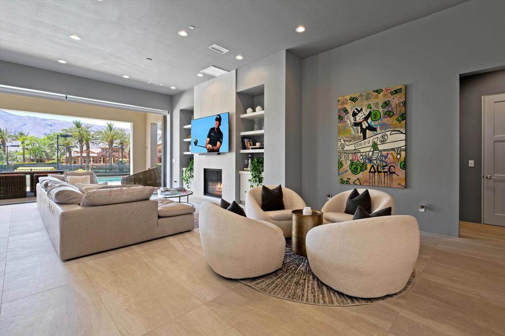 Andalusia at CM - Residential