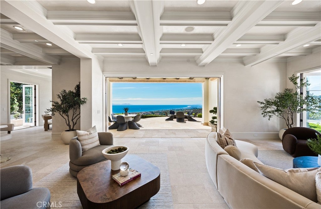 1 Shell Beach, Newport Coast CA 92657 - Photo 8