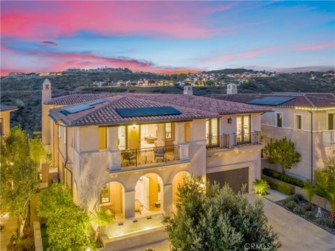Photo of 31 Seawatch, Newport Coast, CA 92657 (MLS # OC25072762)