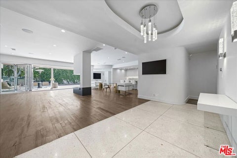 Photo of 1455 S Castello Avenue, Los Angeles, CA 90035 (MLS # 26872863)