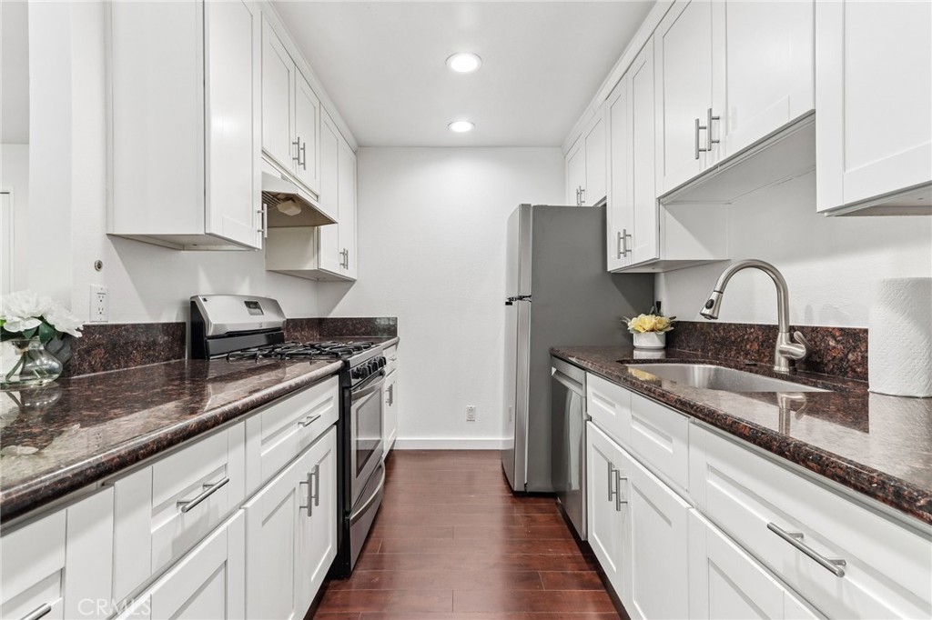 10636 Woodley 43